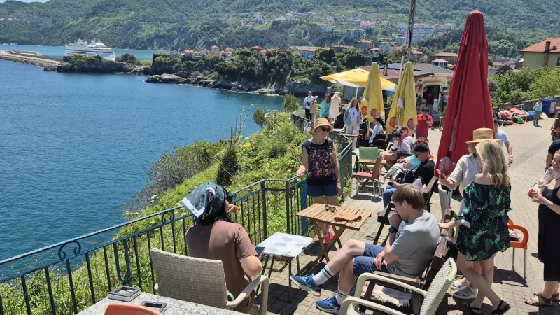 Amasra'ya Rus Akını! Türkiye'nin Yeni Gözdesi Mi?