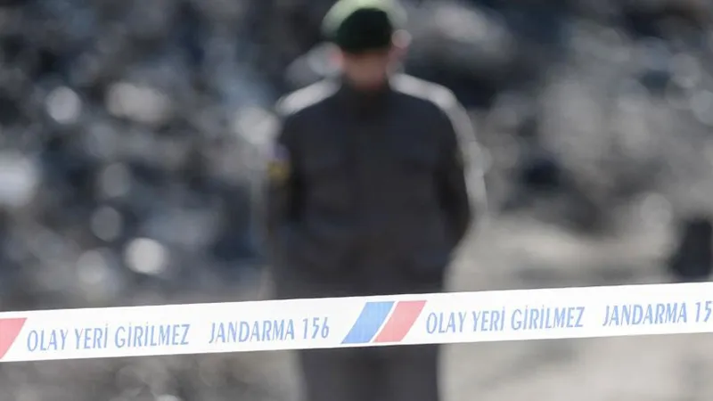 Ayrıldığı eşini yaralayıp intihar etti
