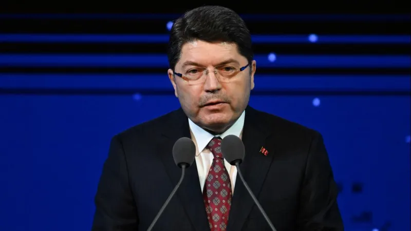 Bakan Tunç'tan Sert Tepki: Cumhurbaşkanına Diktatör İftirası Kabul Edilemez!