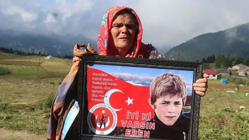 Eren Bülbül'ün Annesi Konuştu: Anneler Artık Ağlamasın! Şok Sözler