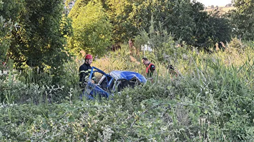 Çanakkale'de üç otomobilin karıştığı zincirleme kaza: Yaralılar var