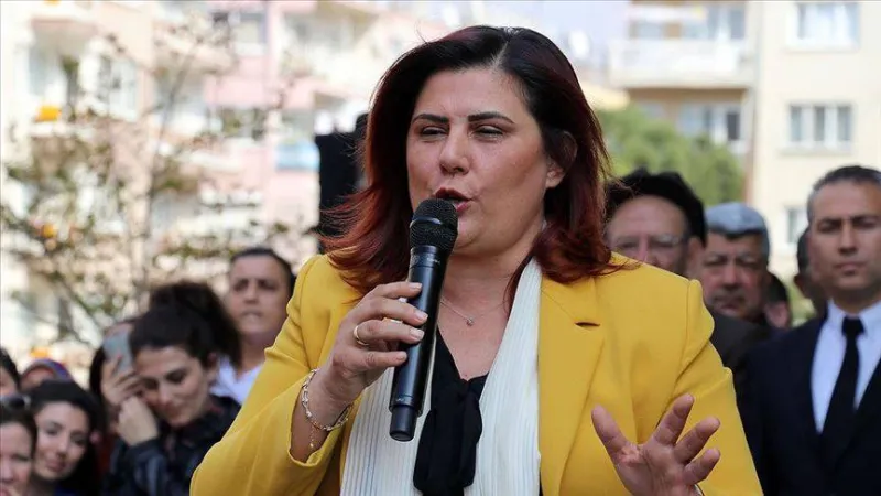 CHP'li Bülbül doğruladı: Aydın Büyükşehir Belediye Başkanı Özlem Çerçioğlu, 3 ilçe belediye başkanıyla birlikte AKP'ye geçiyor 