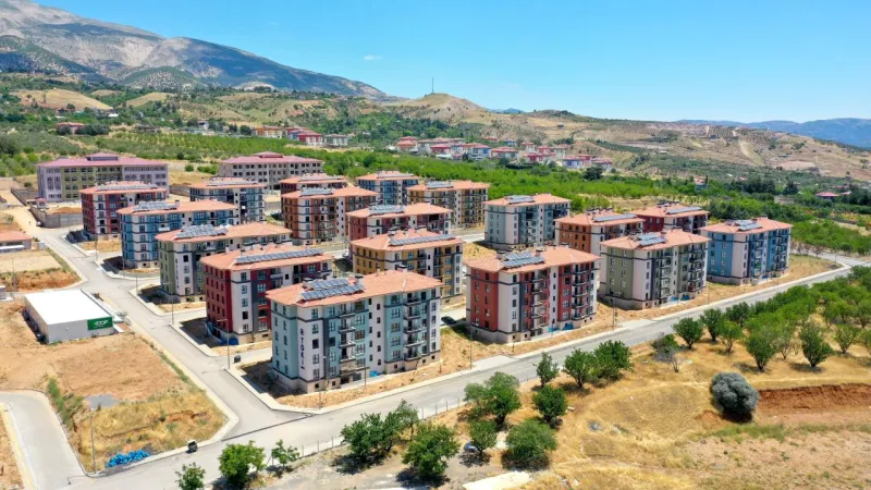 Depremzedeler Bayramı Yeni Evlerinde! İşte İlk Bayram Sevinci