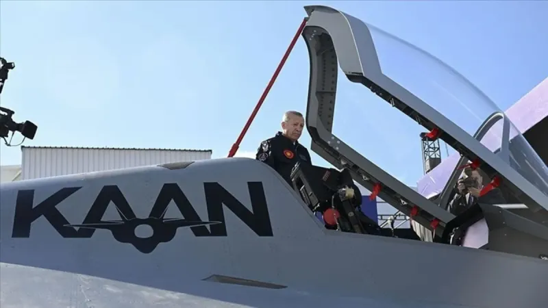 Dünya basını KAAN'ı manşetlere taşıdı! "Erdoğan Türkiye'yi savunma sanayinde lider yapmak istiyor"