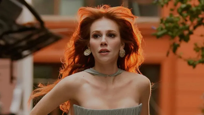 Elçin Sangu'dan 'beyninde tümör var' iddiasına yalanlama: Yakınlarım endişe içinde!