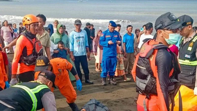 Bali'de Feribot Faciası: Ölü ve Kayıp Sayısı Artıyor!