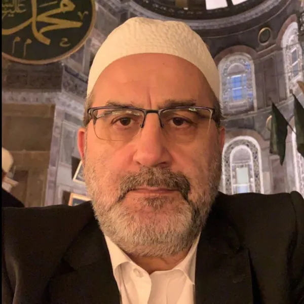 Eski müftüden Özel'e tehdit