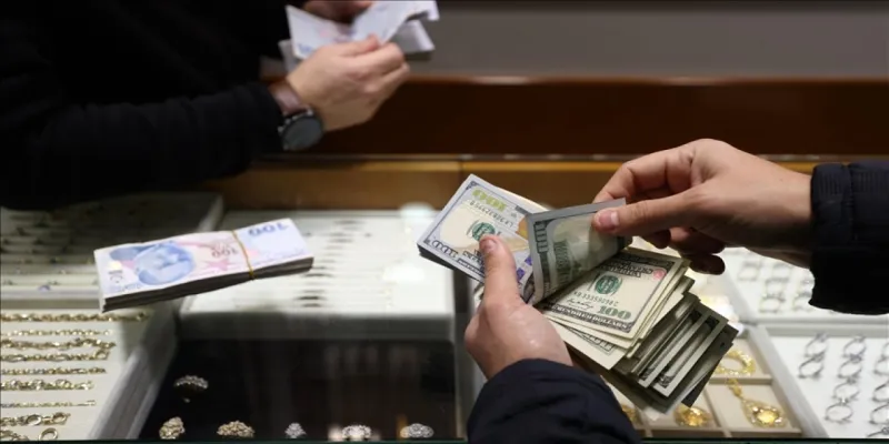 Euro zirveden inmiyor