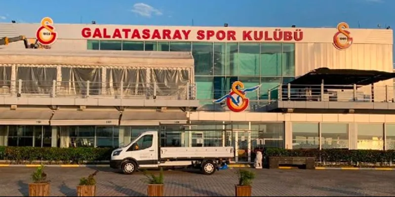 Galatasaray'da ayrılık günü geldi