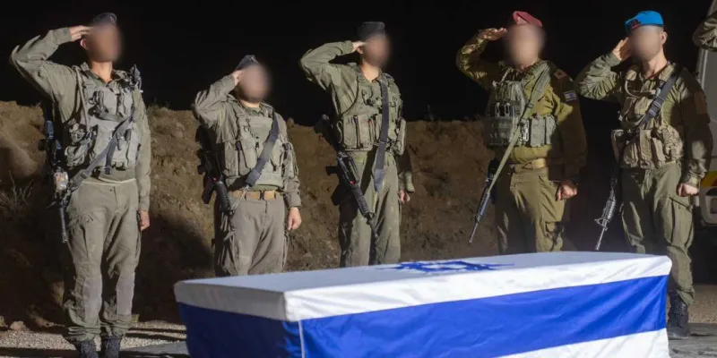 Hamas bir İsrailli esirin cesedini daha teslim etti!