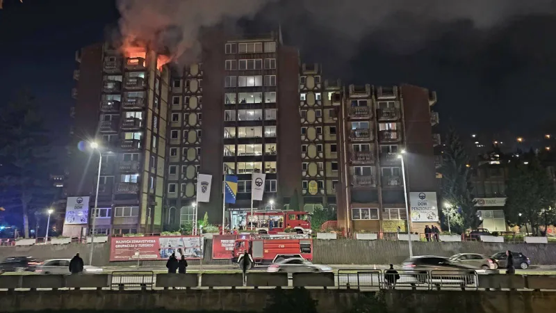 Huzurevinde yangın felaketi; 10 kişi hayatını kaybetti, 20 kişi yaralandı!