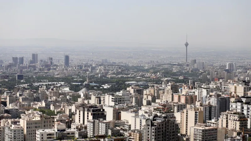 İsrail'den İran'daki silah tesislerinin yakınlarında bulunanlara tahliye uyarısı