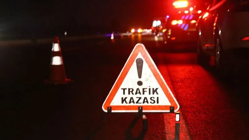 Karabük'te zincirleme kaza: Ölü ve çok sayıda yaralı var