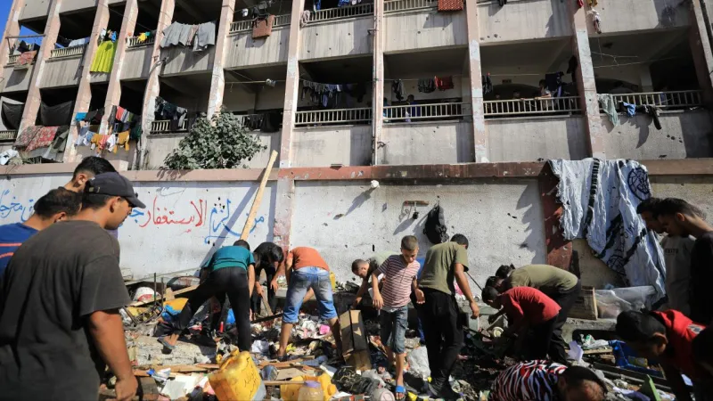 Katil İsrail'in Gazze Şeridi'ndeki son saldırılarında 12 Filistinli hayatını kaybetti
