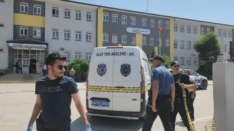 Konya'da okul içinde tüfekli saldırıya uğrayan öğretmen yaşamını yitirdi!