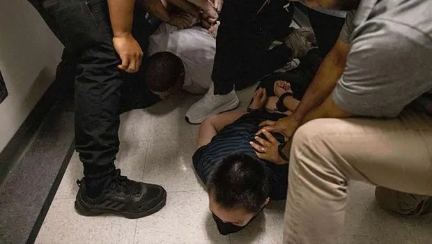 New York Ayakta! Göçmen Protestoları Los Angeles'tan Sonra Burayı Salladı!
