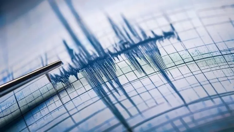 Amasya Sallandı! 4.4 Şiddetinde Deprem Panik Yarattı!