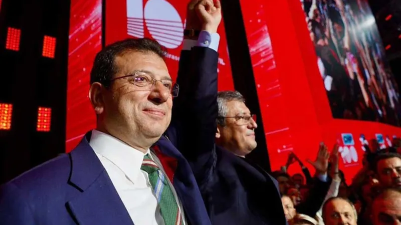 CHP Kurultayında Şok! 9 Vekile Soruşturma: Neler Oluyor?