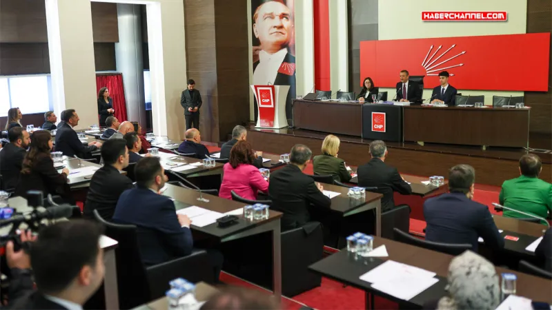 CHP'de MYK Şoku! Özgür Özel'in Yeni Ekibi Kimler? İşte O İsimler!