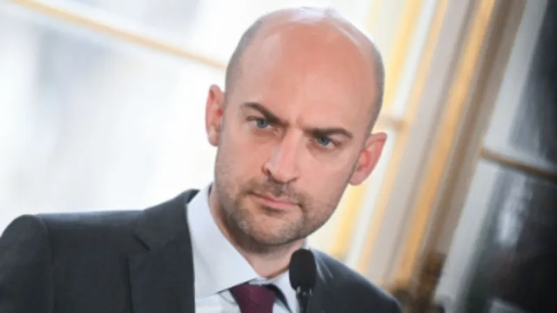 Fransız Bakandan Skandal Görüşme! PKK Elebaşı ile Ne Konuştu?