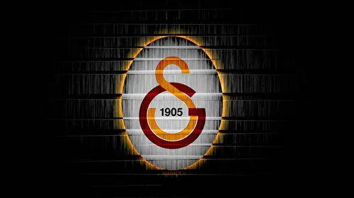 Galatasaray'dan Transfer Bombası! O Yıldızlar Kalıyor Mu?
