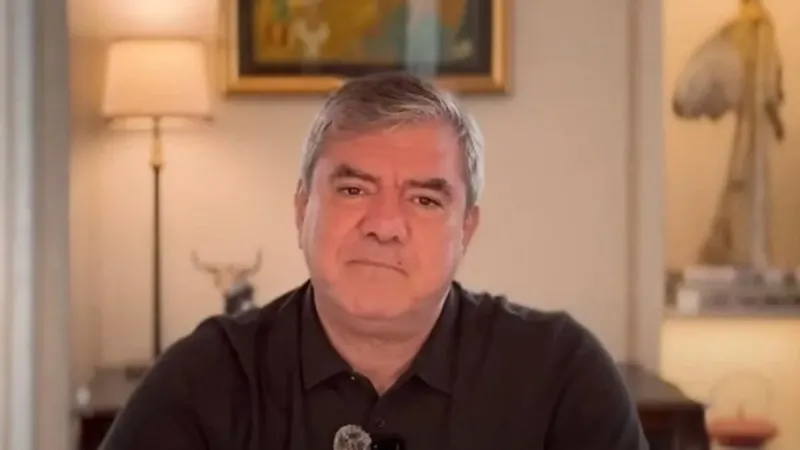 Yılmaz Özdil'e Şok Soruşturma! Türkiye Cumhuriyeti'ne Hakaret Mi Etti?