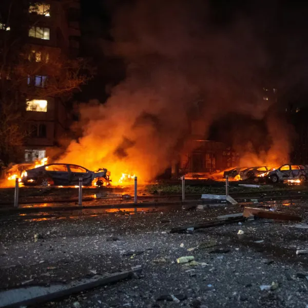 Rusya Ukrayna'da Otobüsü Vurdu! 9 Ölü! Şok Detaylar
