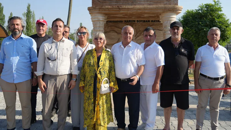 Ölen oğlu adına yaptırdığı hayratın açılışına katılan Safiye Soyman, gözyaşlarını tutamadı