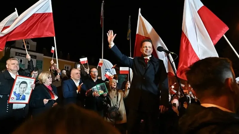 Polonya Seçim Sonuçları: Cumhurbaşkanlığı Yarışı İkinci Tura Kaldı!
