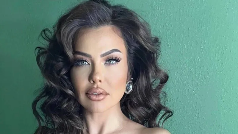 Lara'dan İran'a Destek: "Allah'ım İran Halkının Yanında Ol"