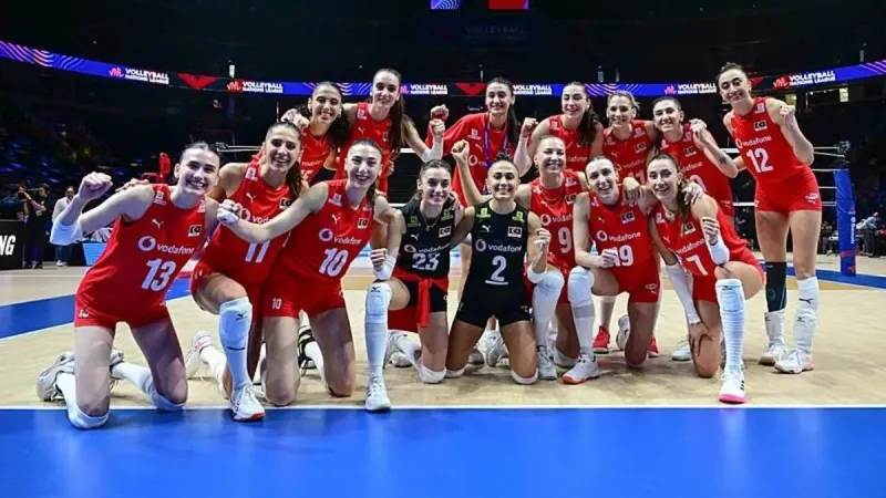 Sultanlar'dan 3'te 3! Türkiye - Polonya : 3-2 | MAÇ SONUCU