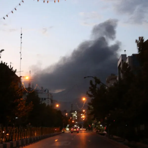 Tahran'da patlama sesleri